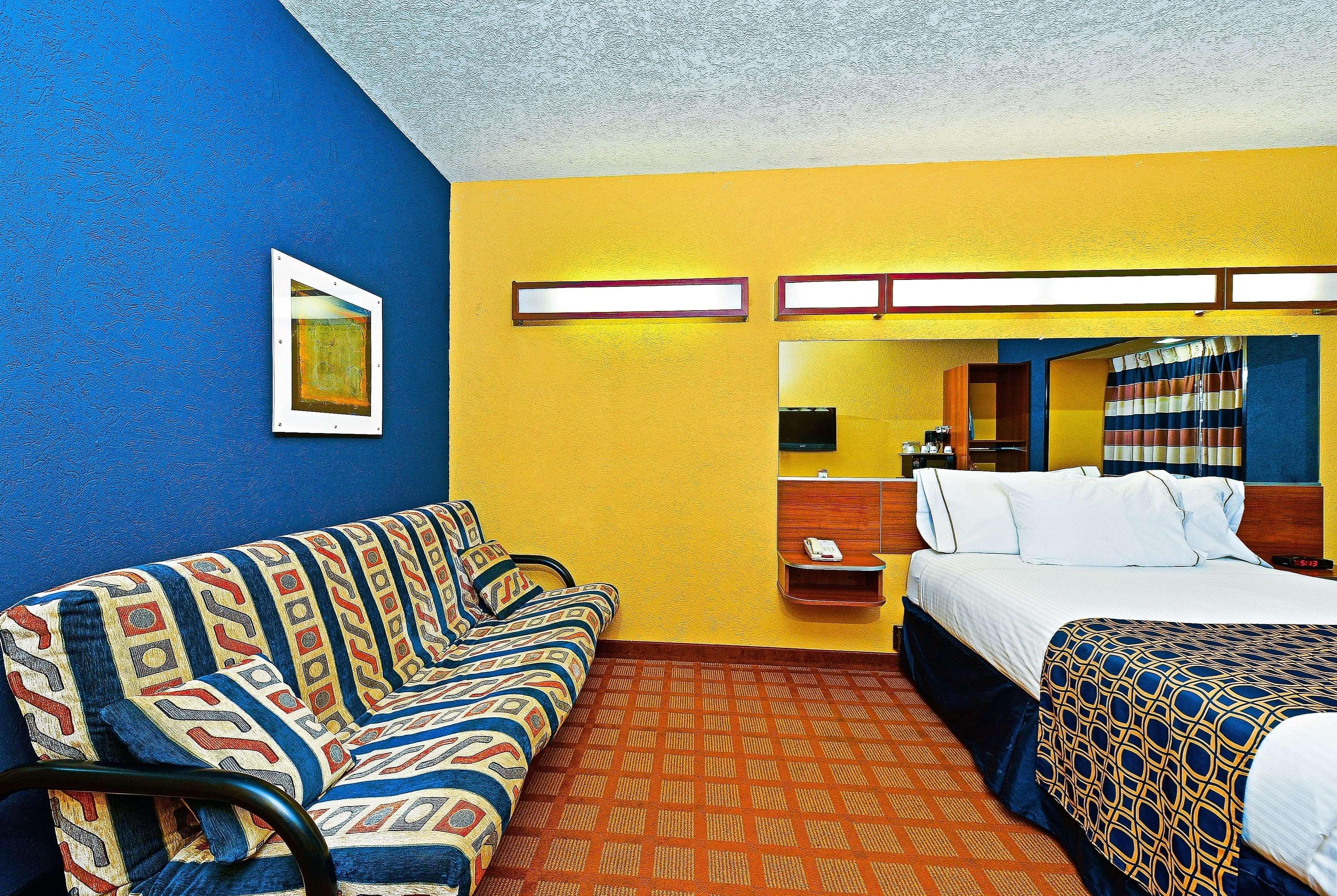 Microtel Inn & Suites By Wyndham New Braunfels I-35 Esterno foto